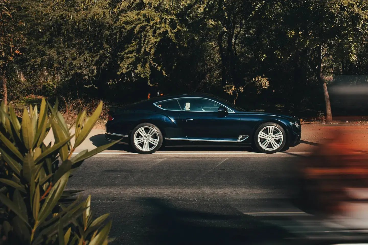 black-opal_carriages_bentley