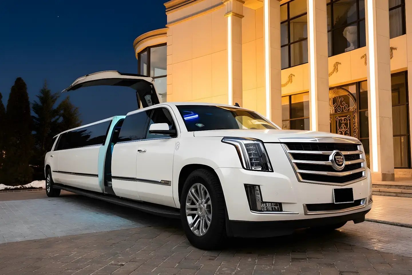 black-opal_carriages_jetdoor