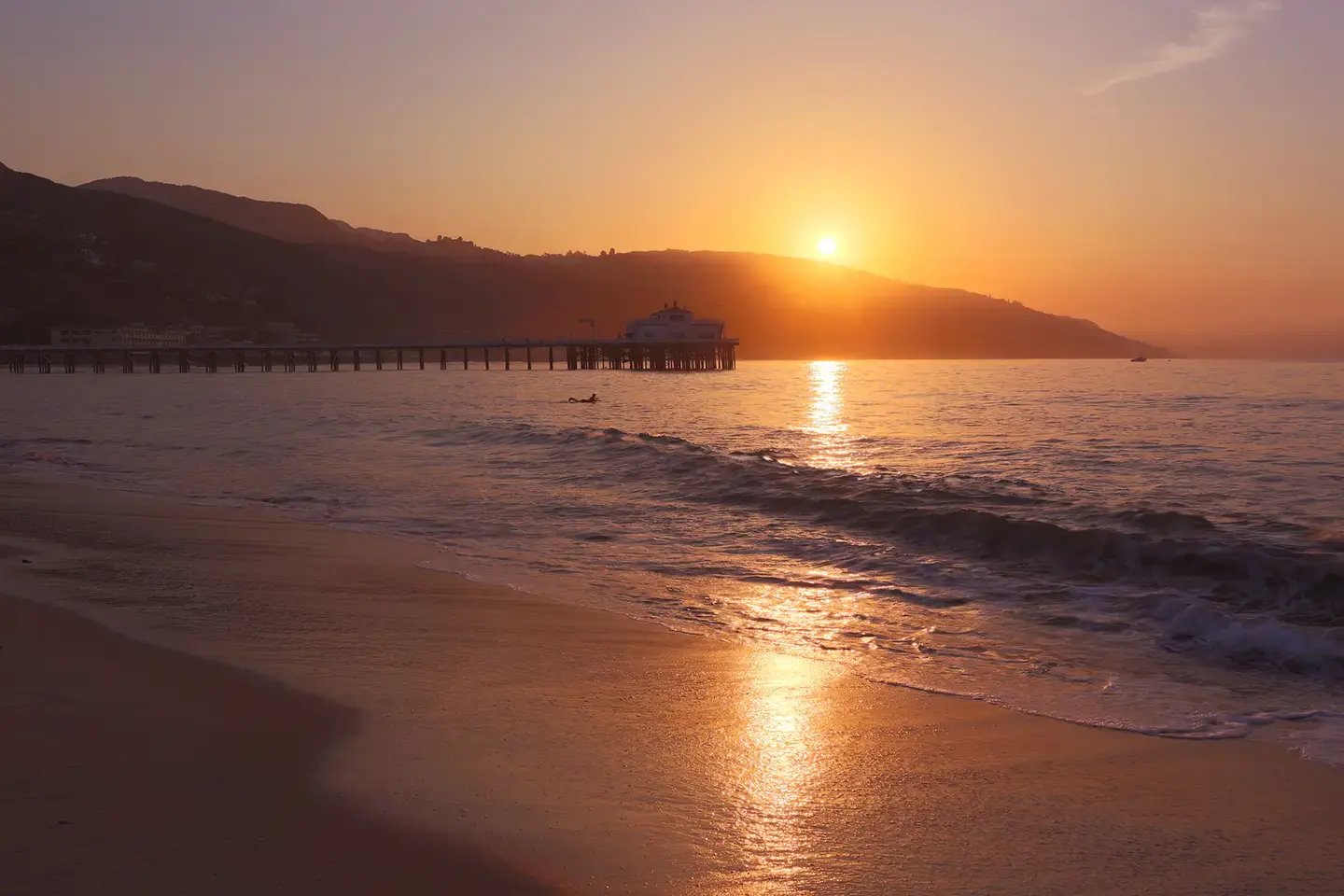 black-opal_jet-heli_los-angeles-to-malibu