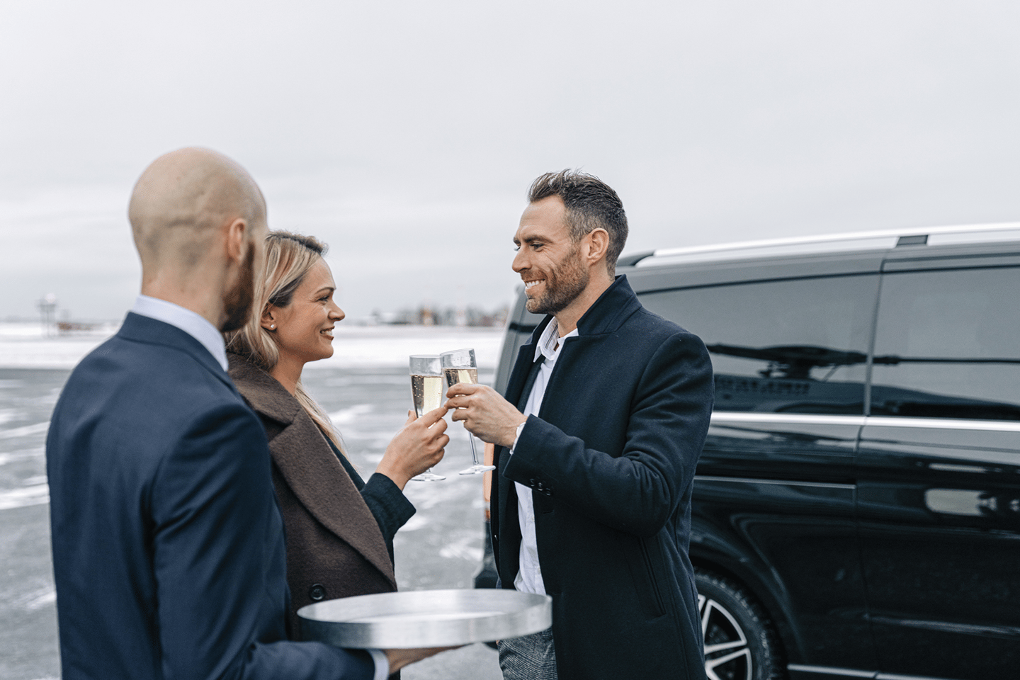 black-opal_jet-heli_luxury-ground-transportation