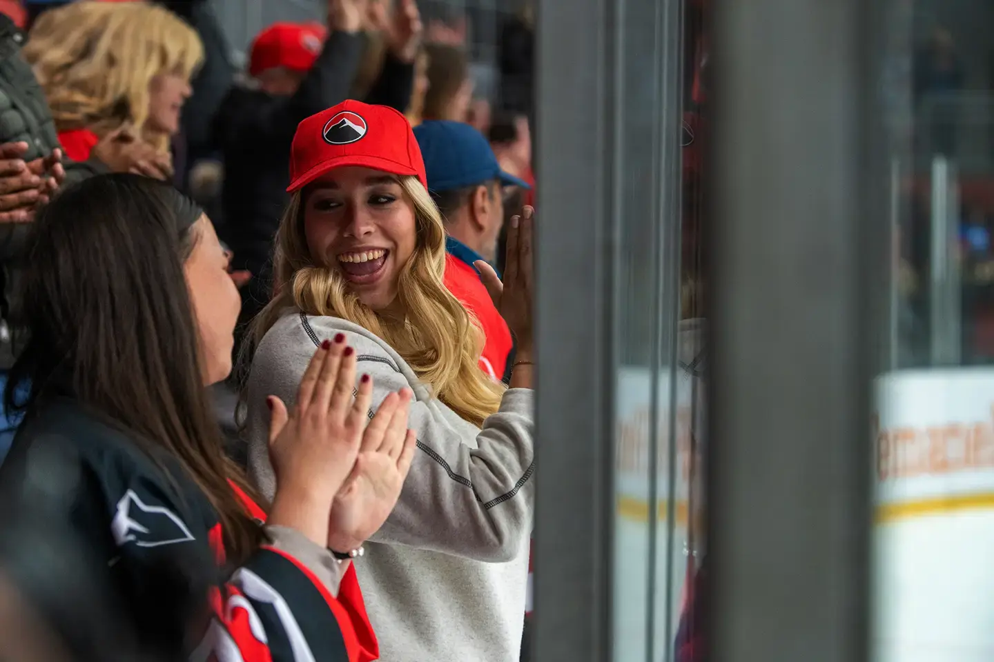 black-opal_shopping-lifestyle_the-best-seats black-opal_shopping-lifestyle_the-best-seats